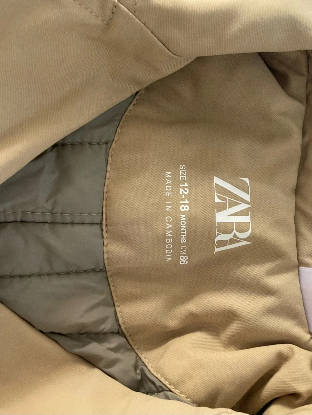 Zara infant girls trench coat. Size 12-18 months